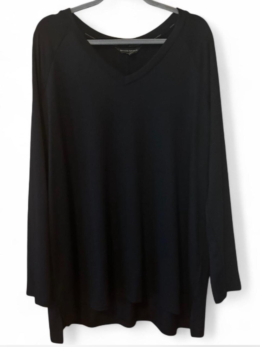 Banana Republic Black V-Neck Long Sleeve Top